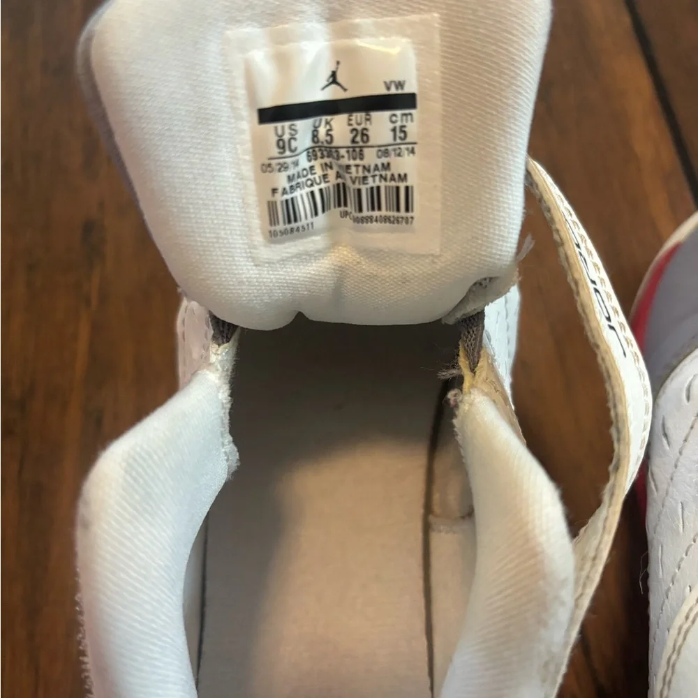 Nike Air Jordan Velocity GRAY WHITE RED Toddler Sz 9 sneaker shoes basketball - Picture 11 of 11